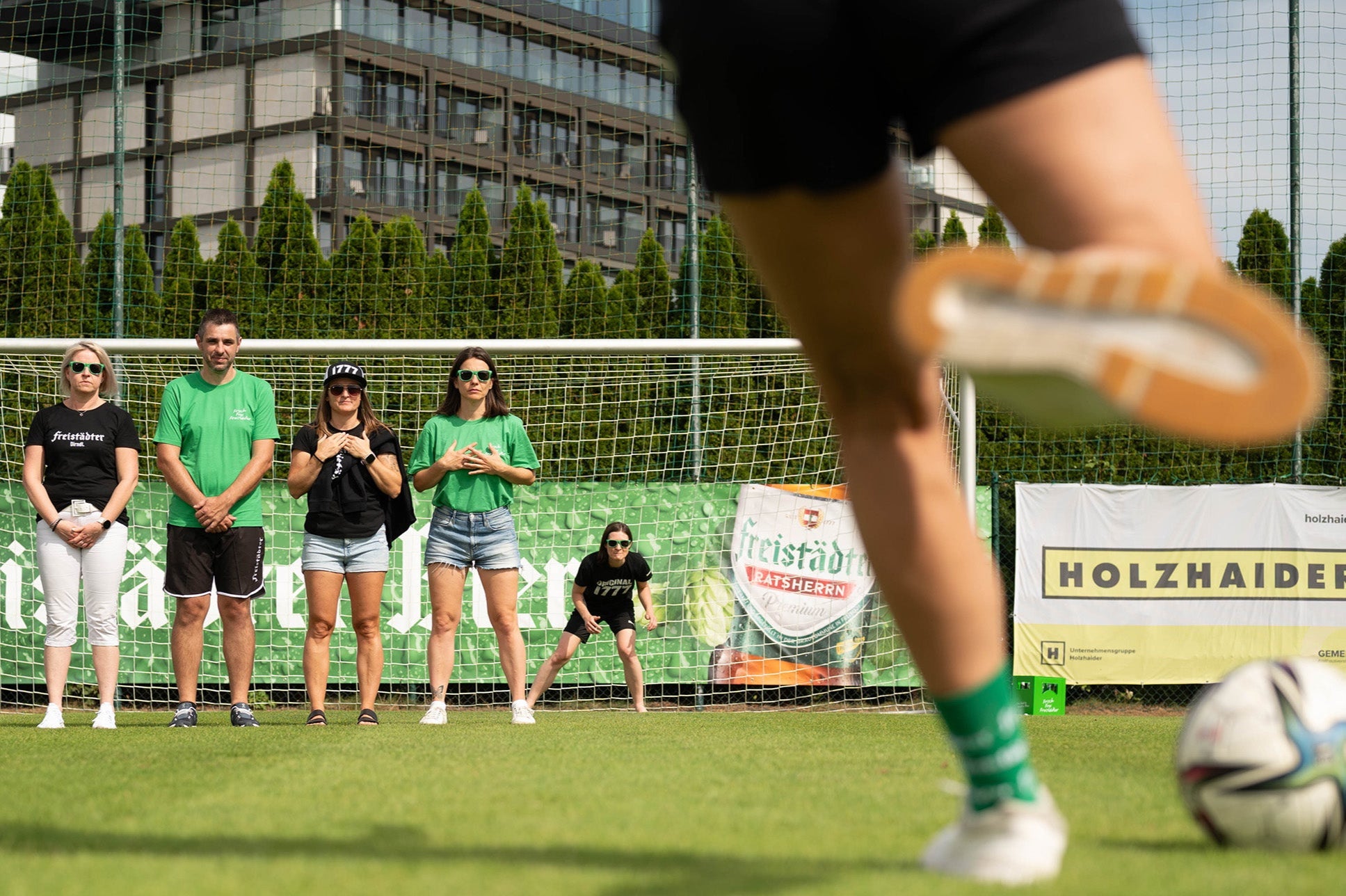 Fussballbekleidung im Freistädter Bier Shop