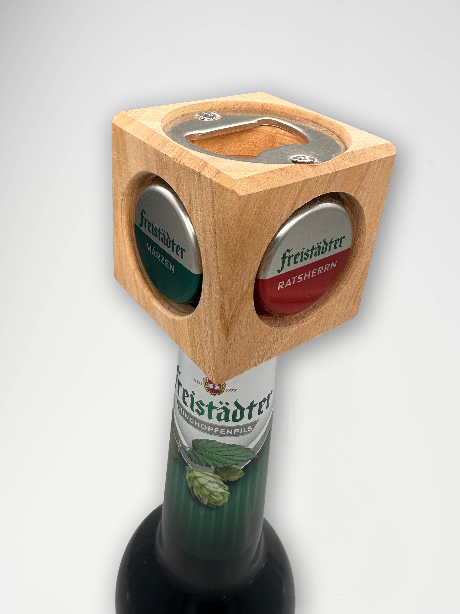 Freistädter Bier Holzwürfelöffner