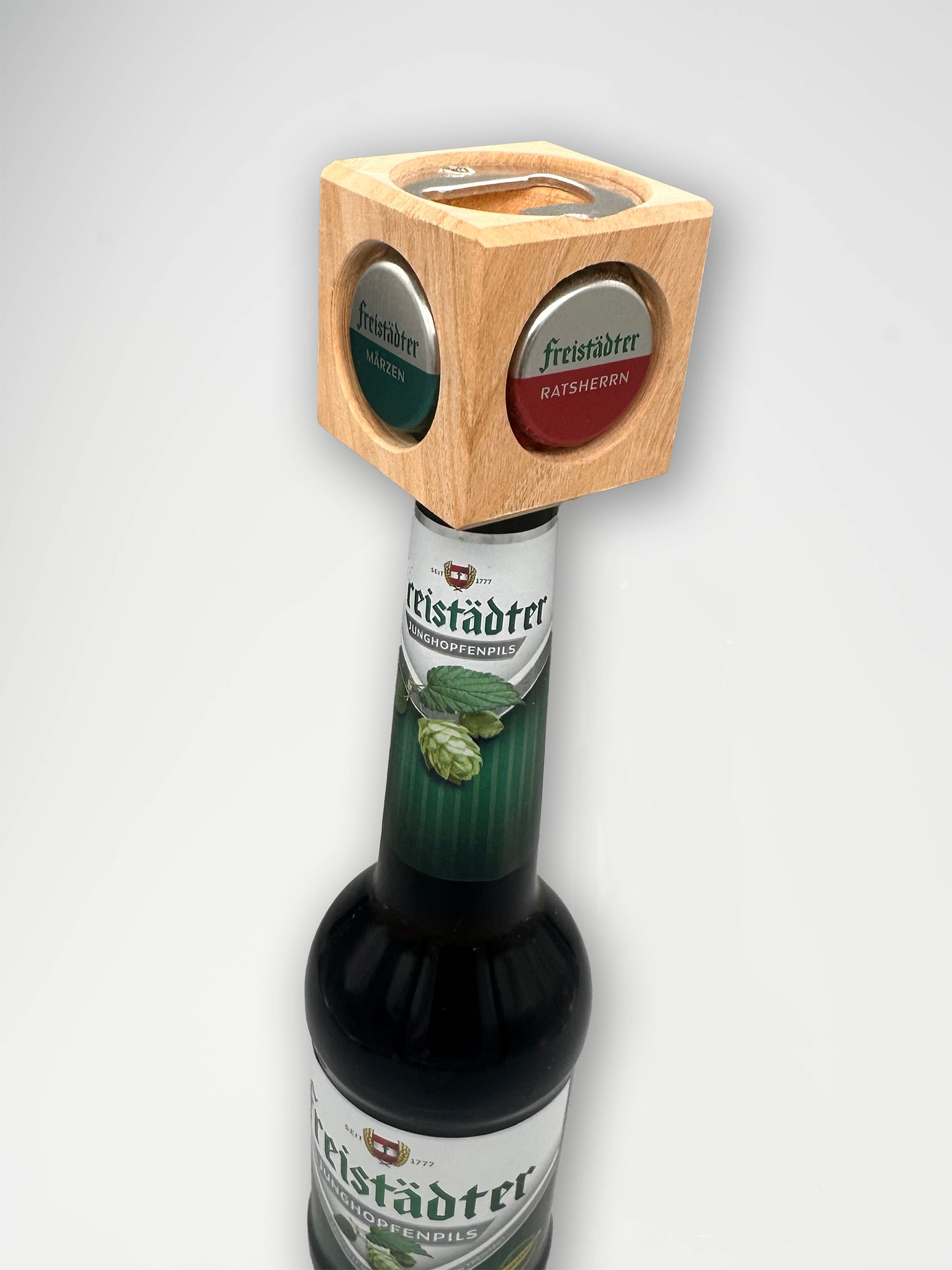 Freistädter Bier Holzwürfelöffner